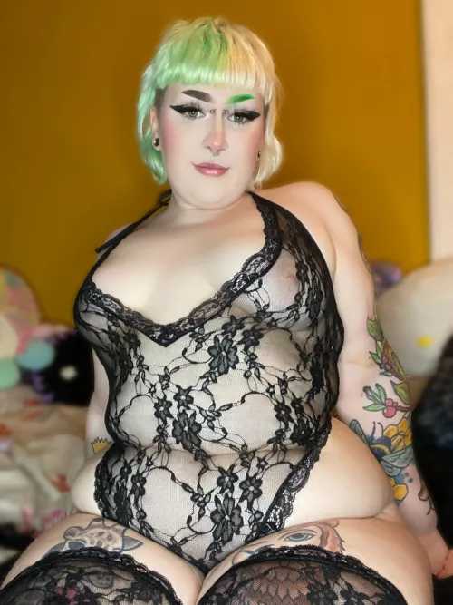 π¦ 21yo curvy british slut with braces & tattoos!π¦ i squirt, i cream, i stick stuff in my ass, i role-playπ FREEBIES when first subscribe!π₯° LINK IN COMMENTS π¦