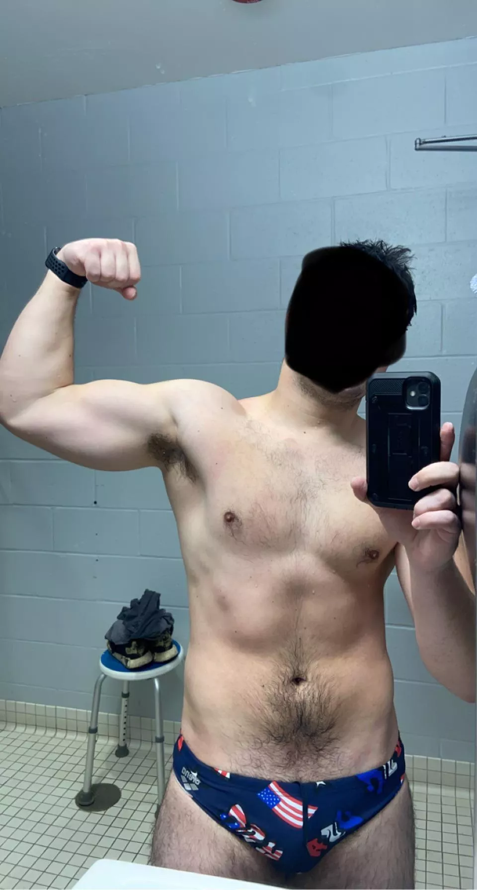 22 [M], anyone a fan of the speedo?