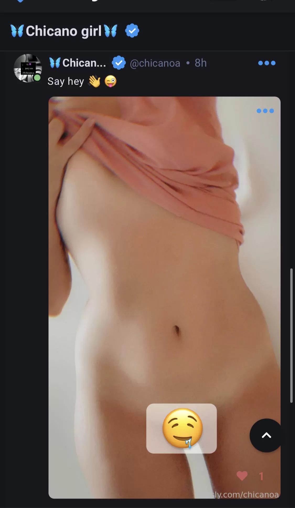 23 years old 🥳 I have a big ass 🍑 I got small tits 🍒but I love myself so you love me too😍 look how nice my body is 👀 Fansly discount $3 Link in the comment Onlyfans and Fansly too👋