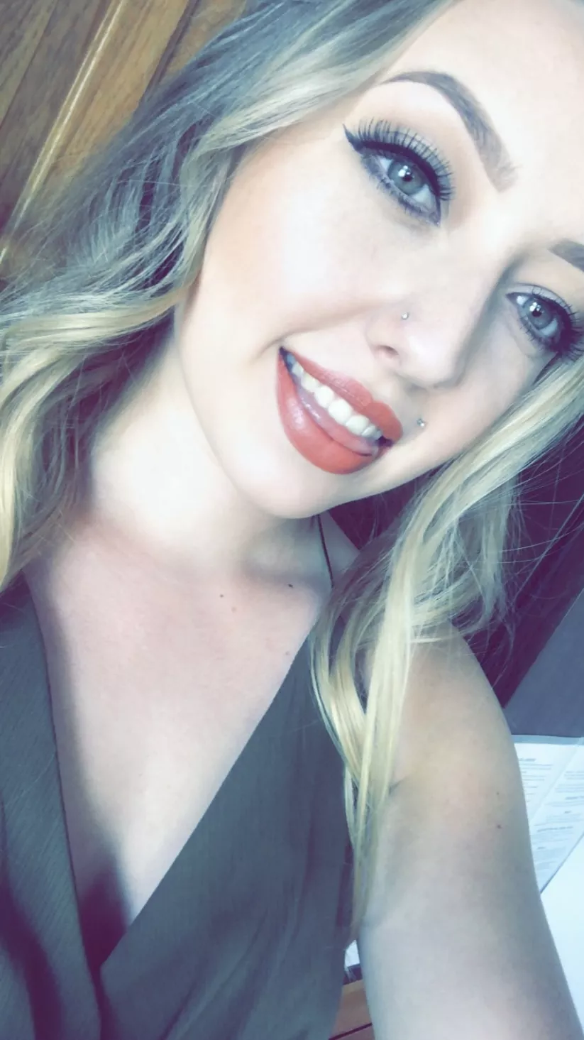 23yo Mom of 2 🥰Do I qualify as a Milf?