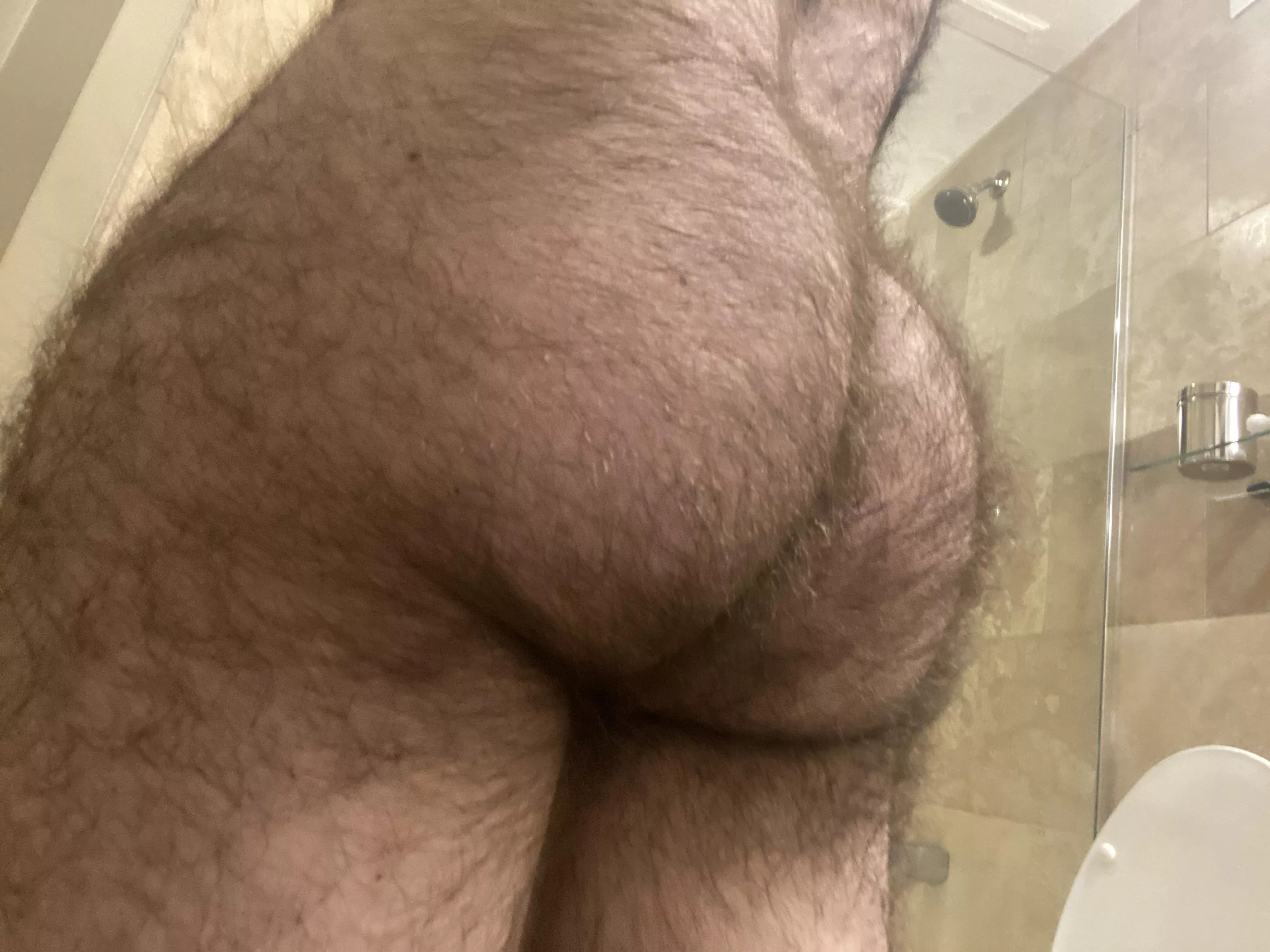24 in shape with a big tight furry bubble butt. 😈 I’m horny as hell, DM me or add my snap: Kcttr0