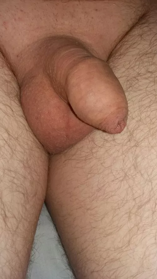 [25] Wish I had another small cock like mine to play with right now....