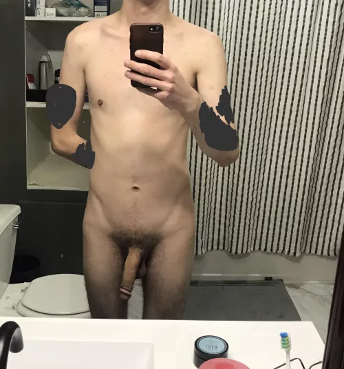 25M 6β0 142 pounds. Depression has made me lose about 8 pounds but iβm trying my damnedest