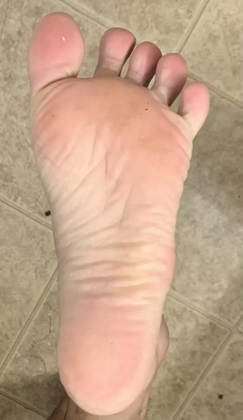 25M Connecticut - Hit me up if you want to suck my toes and to lick my soles 25M Connecticut - Hit me up if you want to suck my toes and to lick my soles