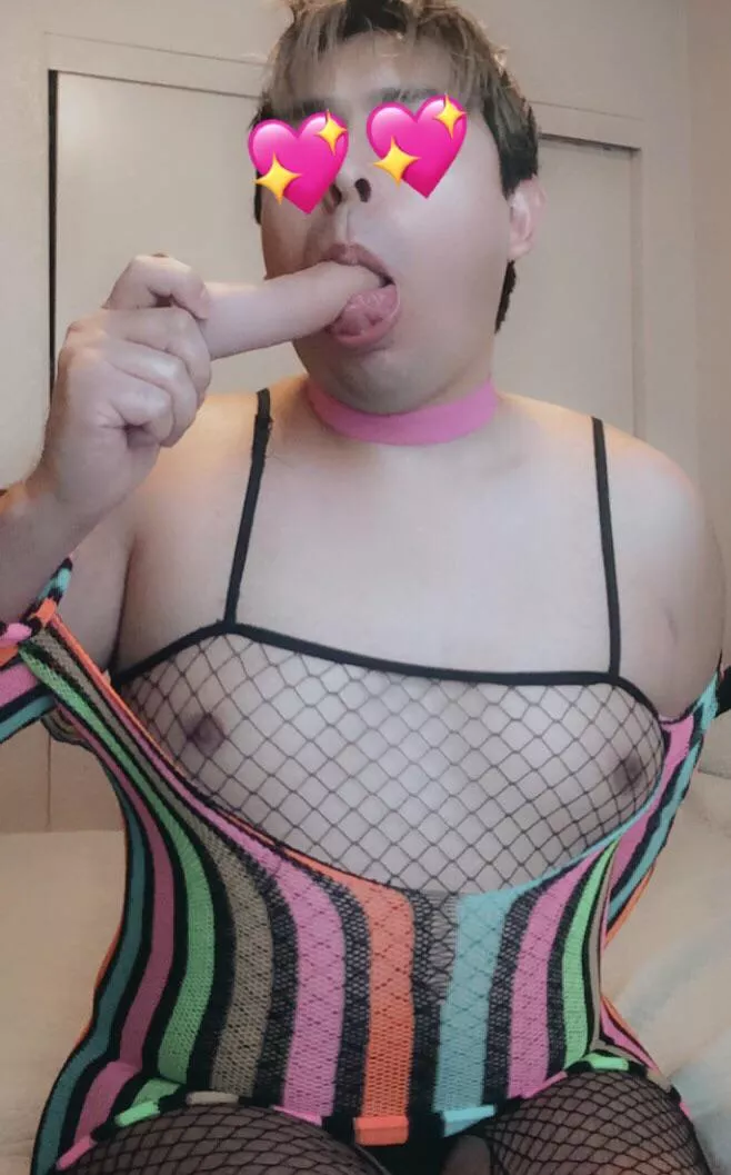 25yo Latin Cross Dresser sucking live 4 u! 👅💦