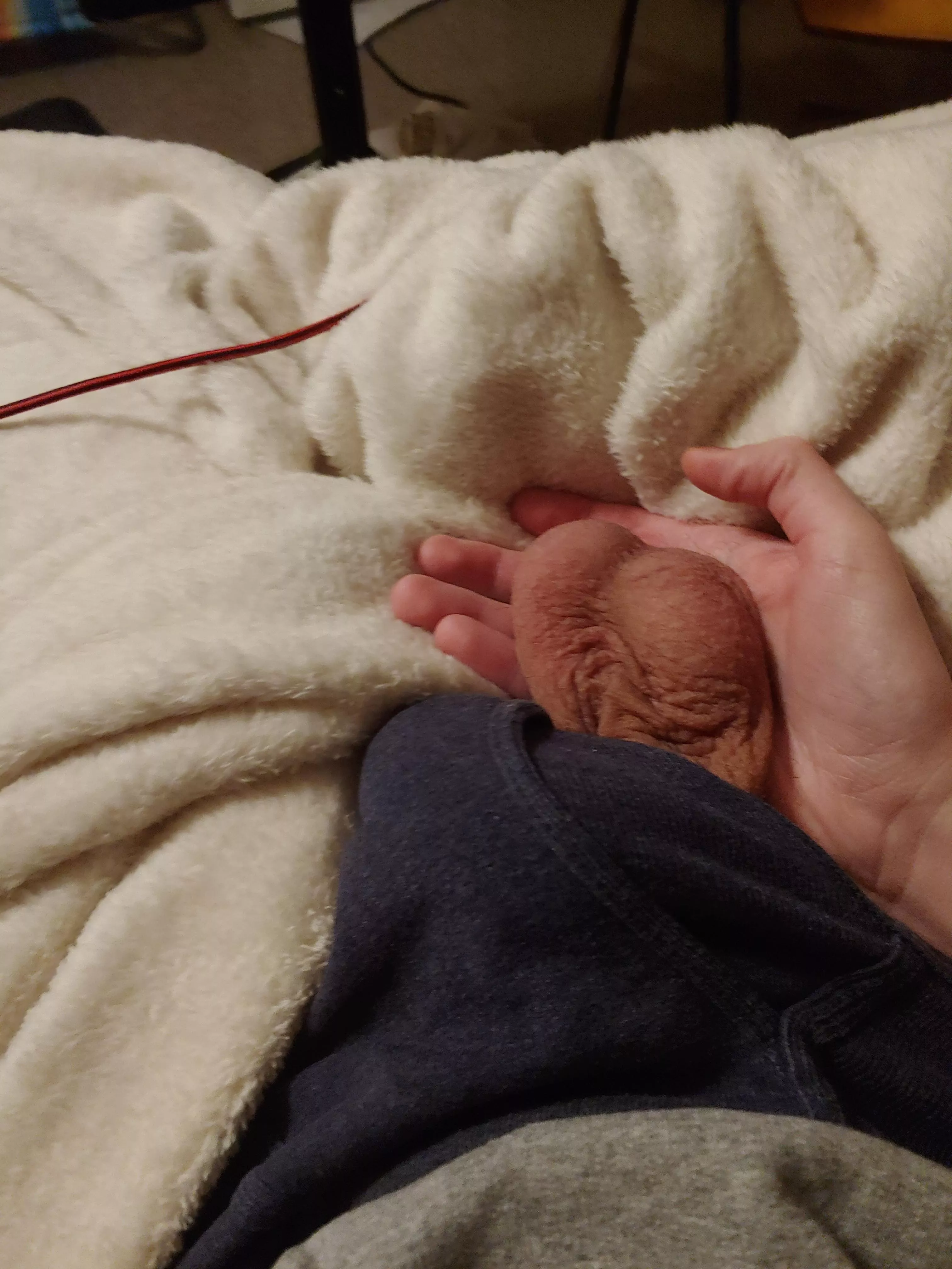 [26] 2 large eggs, coming right up