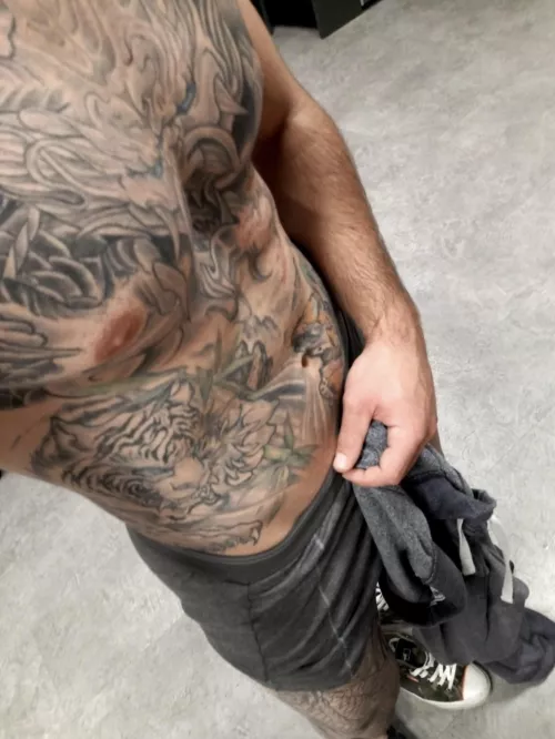 26m bored, dm me
