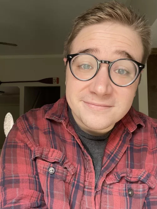 26M, engaged, looking for some irl friends now that I work from home. Nintendo guy here, love to cook and hike and kayak and love ATLA/LOK. Let’s be friends!