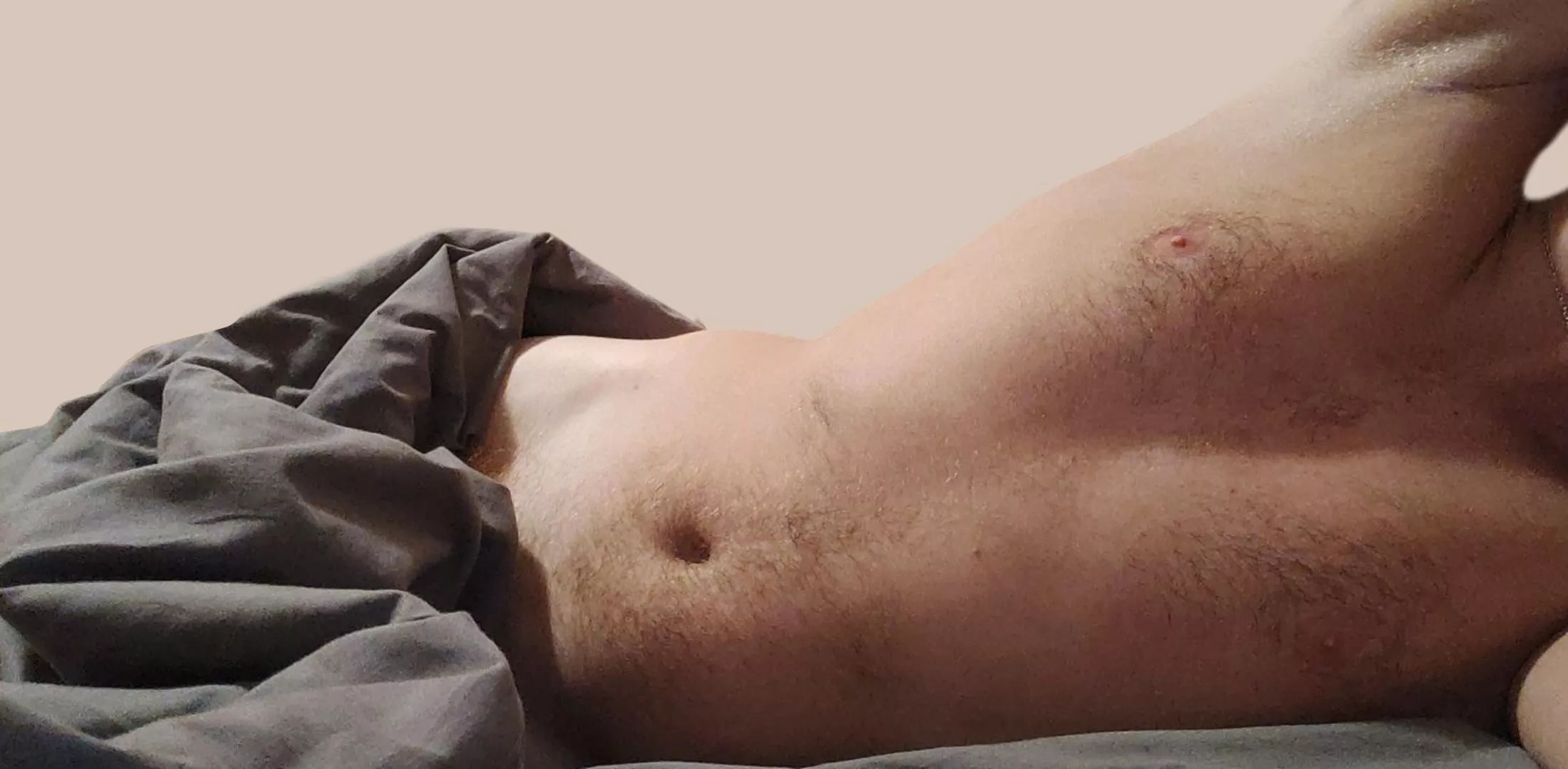 [27] Felt like taking an artistic pic, let me know what you think about it.