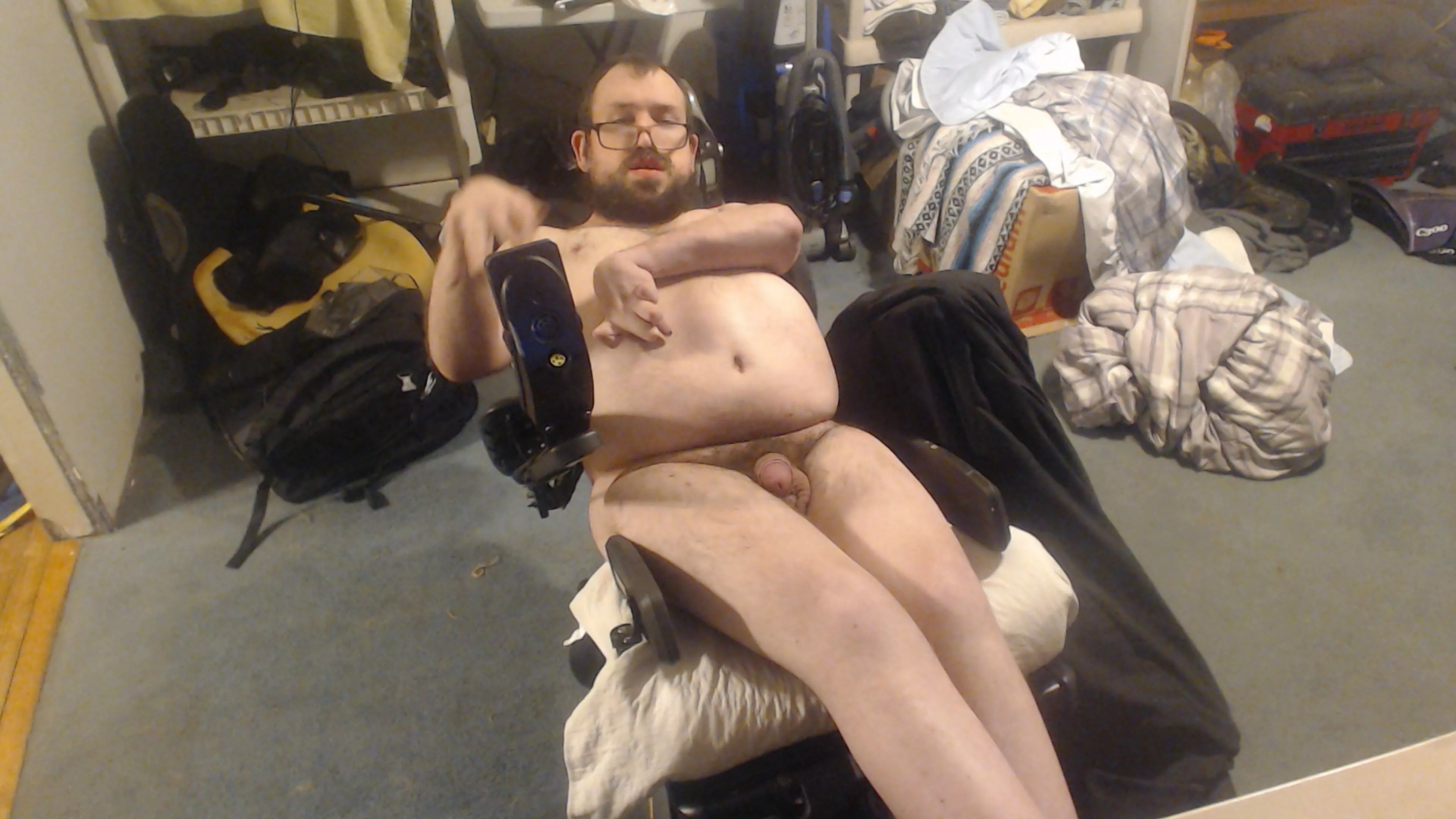 28 m 5'2 28 m 5'2
