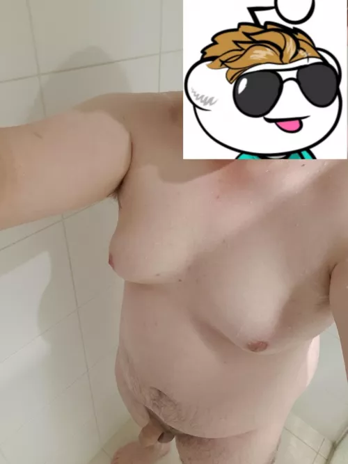 [28] Relaxing shower after all the holiday stuff is just what I needed.