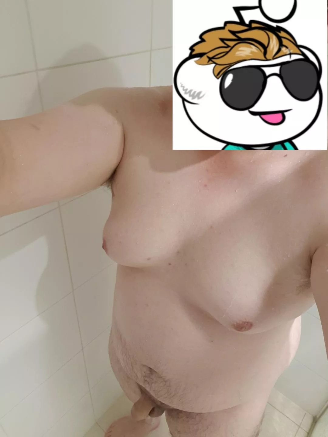 [28] Relaxing shower after all the holiday stuff is just what I needed.