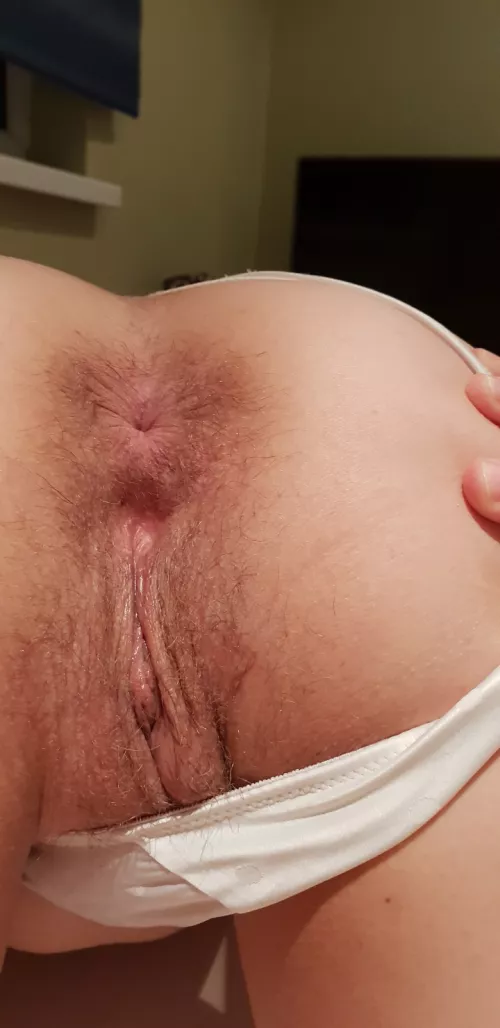 28(f) single mum taking applications for a bf