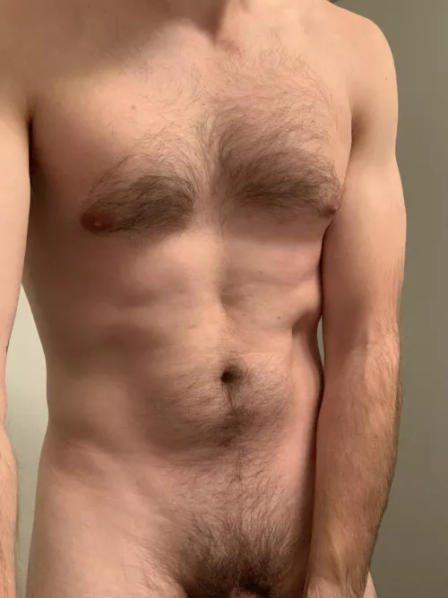 28M - Muscular and hung bull looking for a cute hotwife in Minneapolis or surrounding area for some fun this week