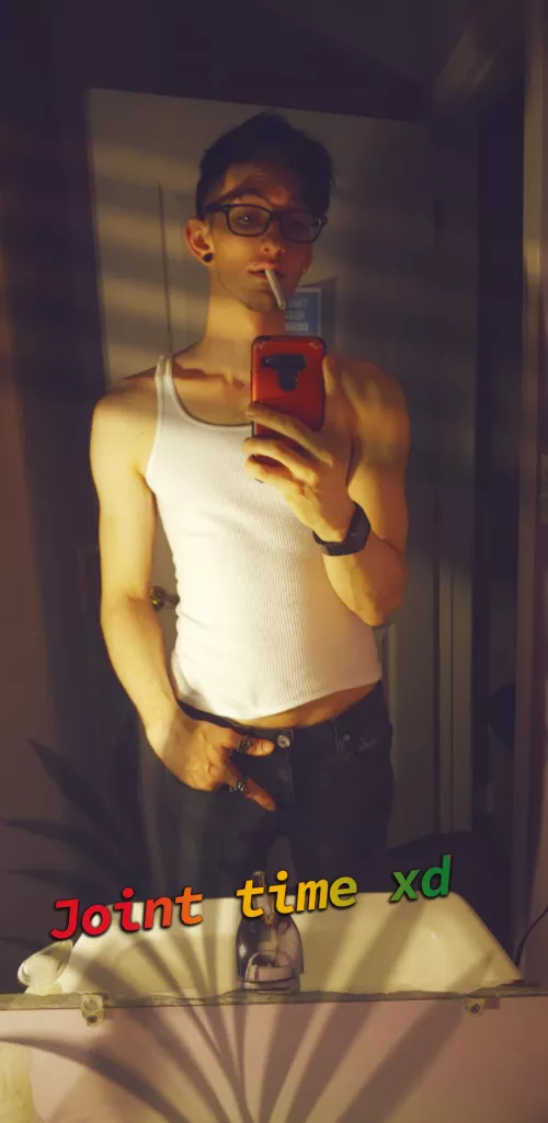 29 y.o m looking for gaymers buddies, brownie points to those who play MMORPGs and/or switch π½πΎπ»