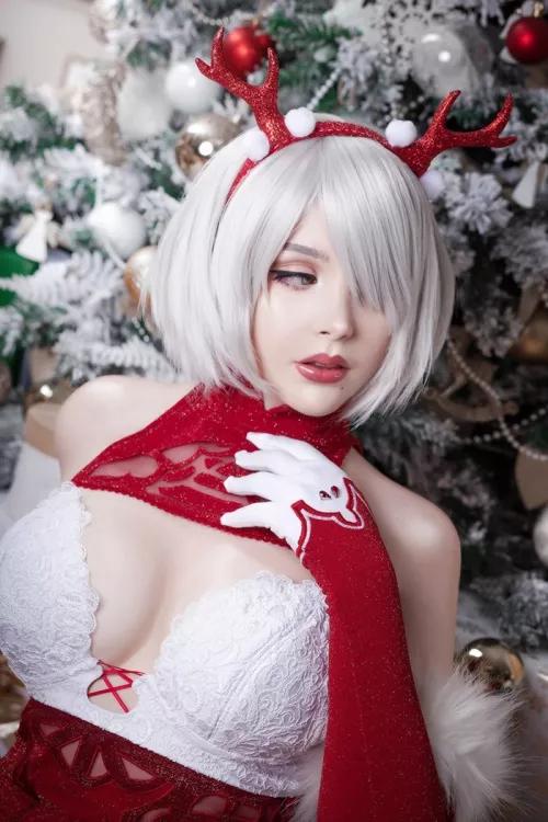 2B Xmas by Saya The Fox