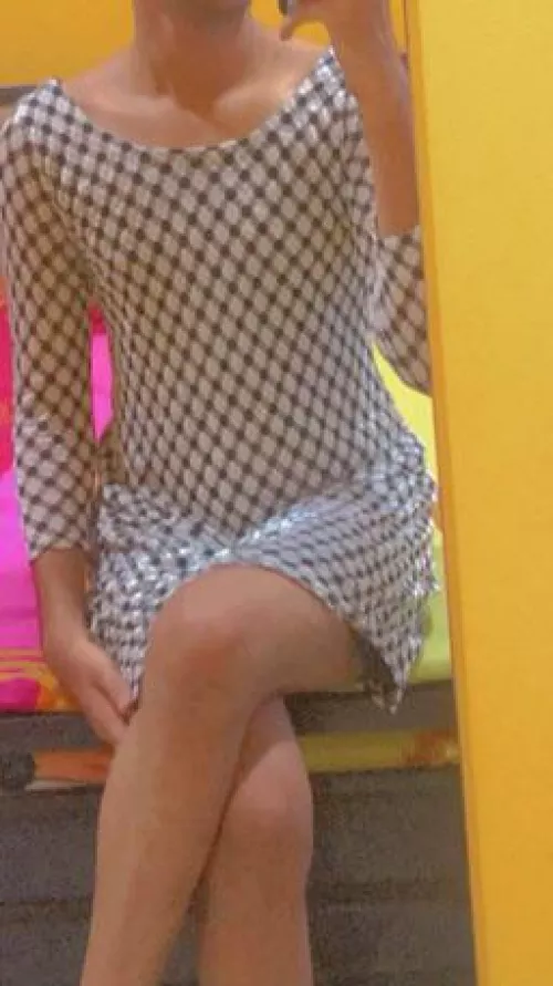 <3