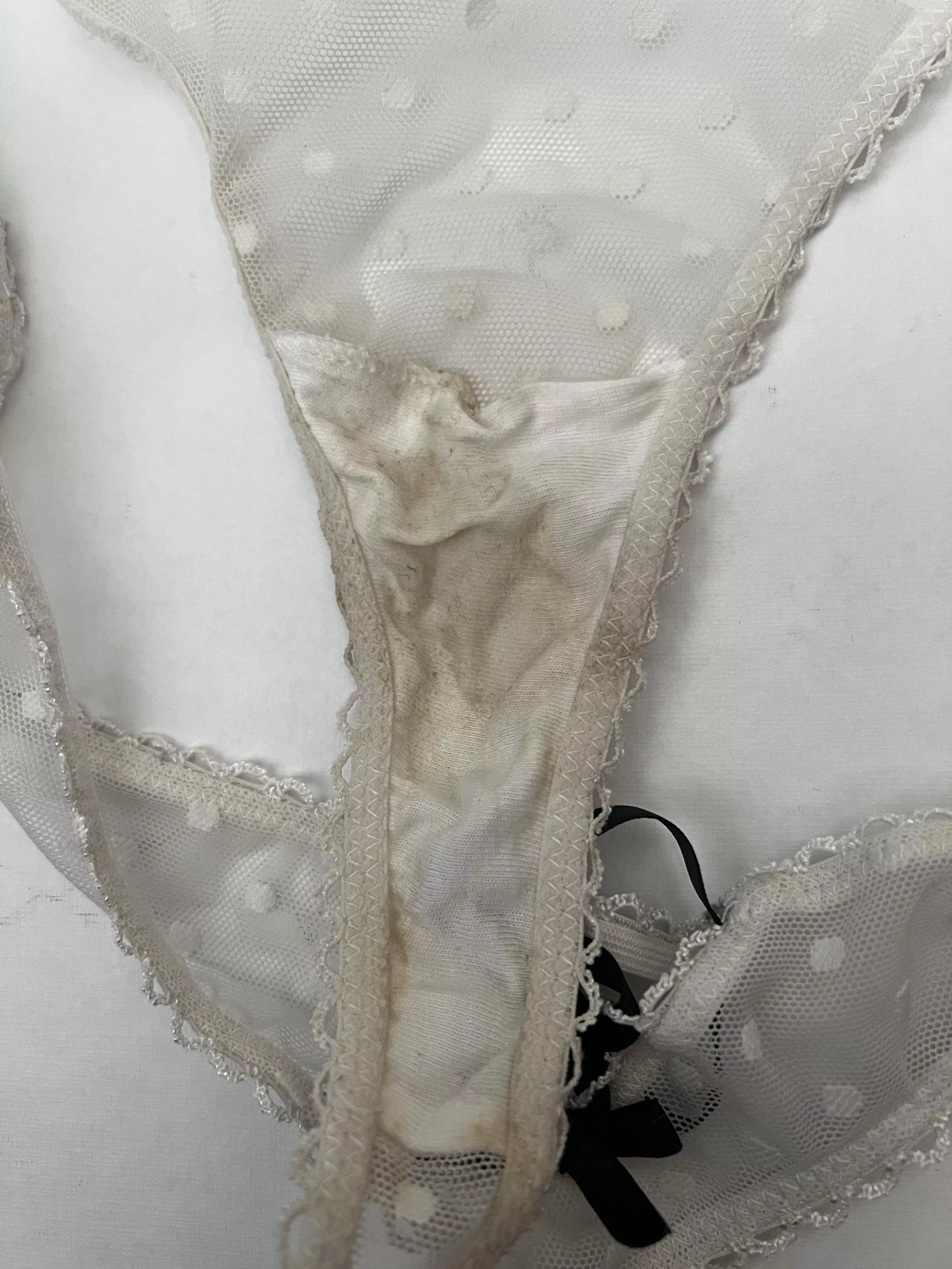 3 days worn! Who wants it?