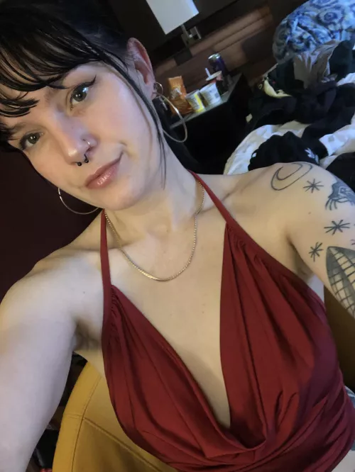 <3 hey how’s it going? (;