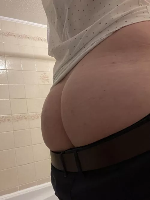 30 UK. Want to help me take these off? Hmu