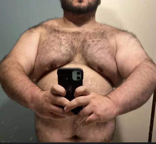 [32] Hi! Lookin to see where I fit lol