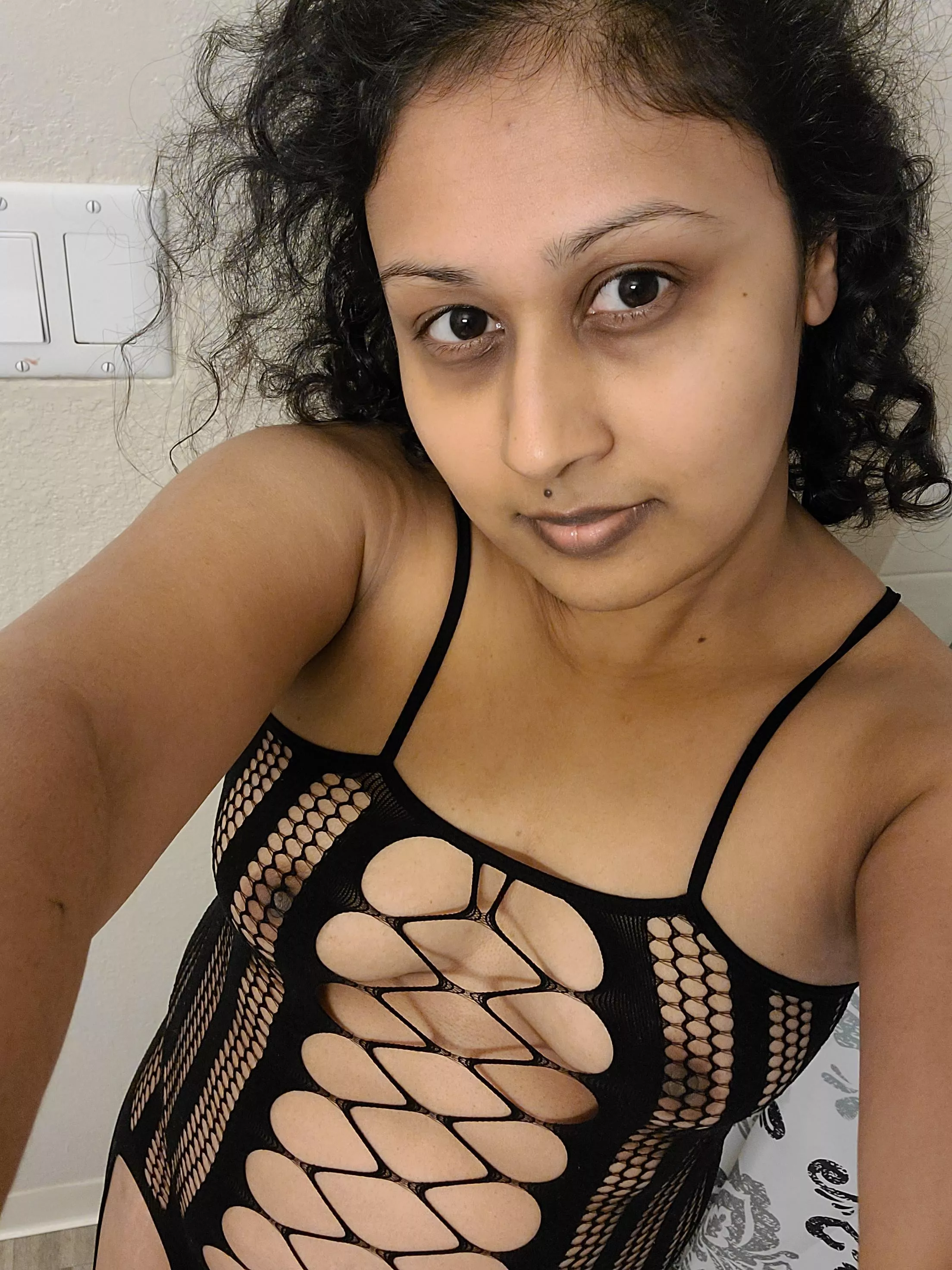 33 5'3 120lbs 3 kids