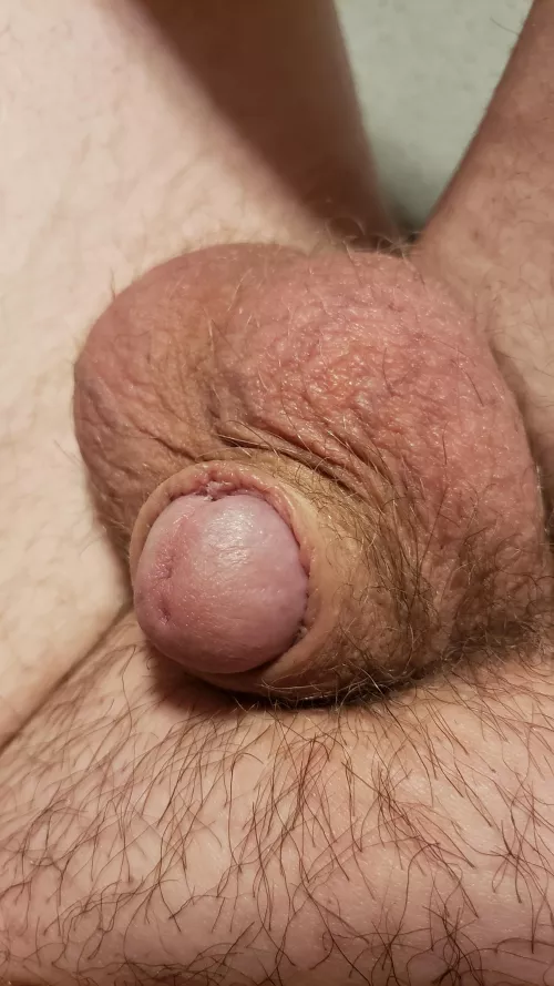 [33] just relaxing after work