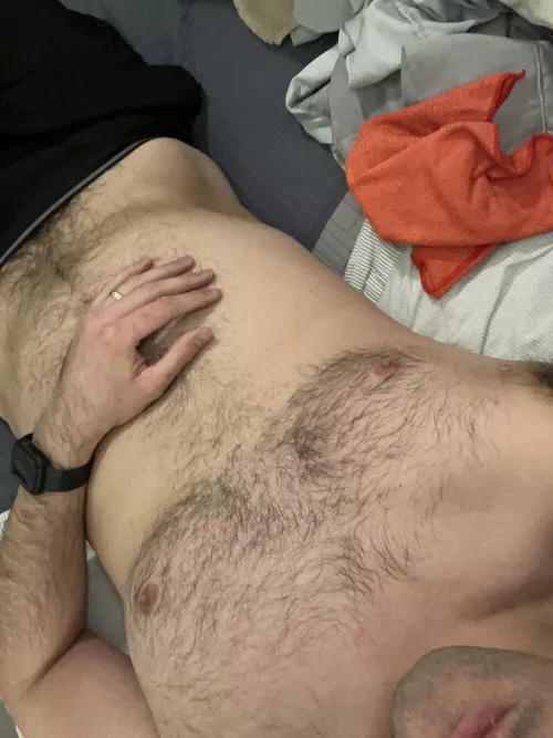 33 looking for bromance