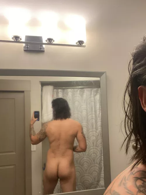 33 M 6β2β 212 - happy hump day.