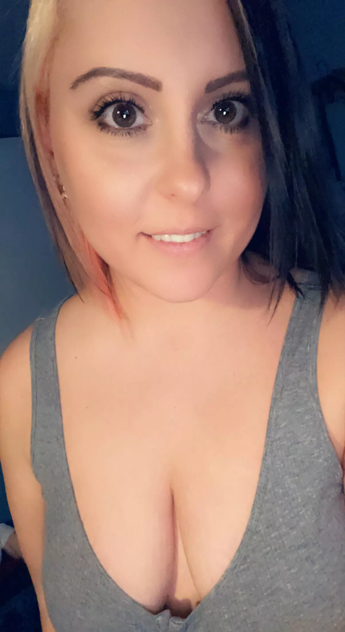 33/f - happy Saturday