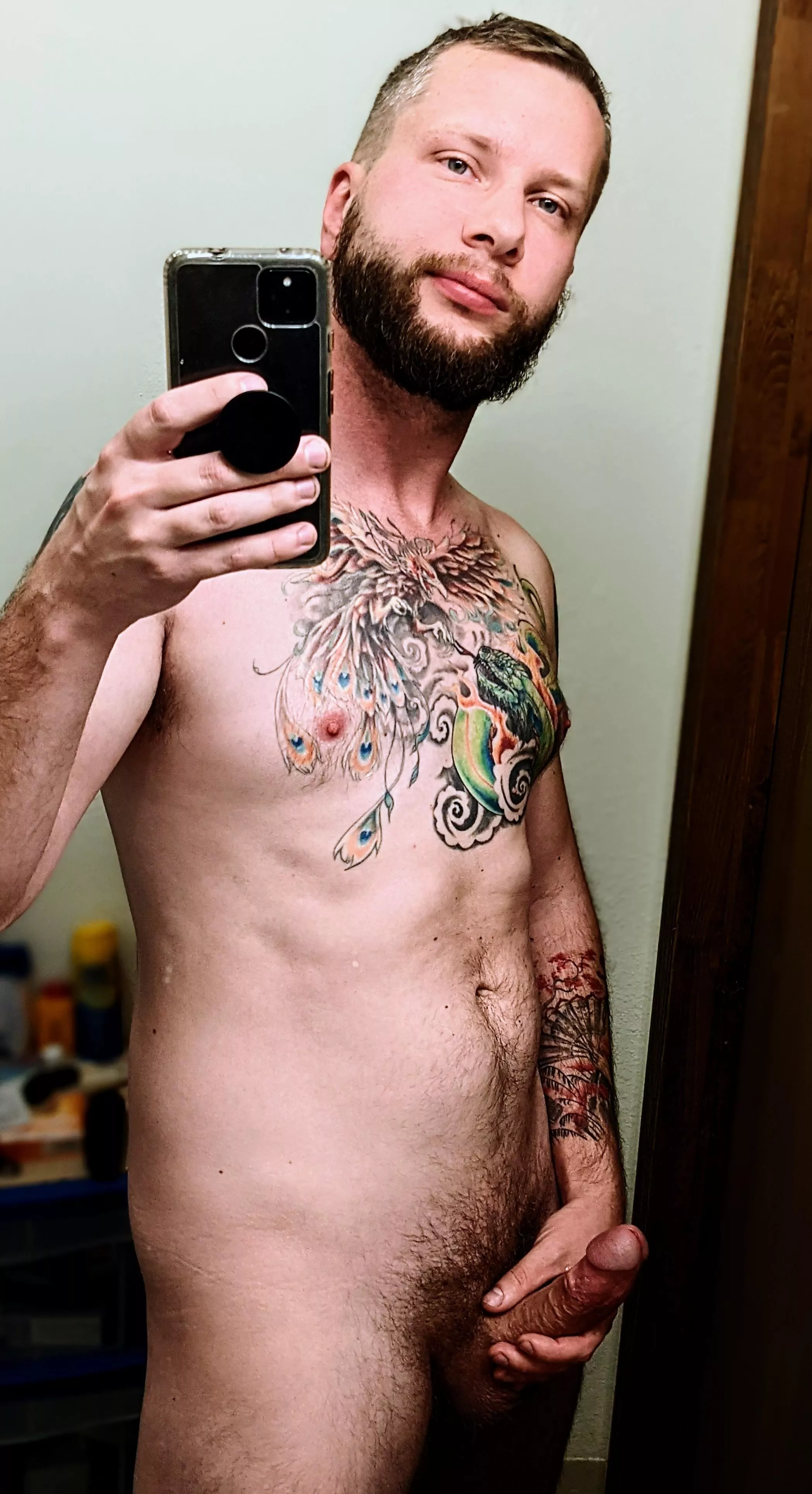 33m Who wants to have a little fun? 33m Who wants to have a little fun?
