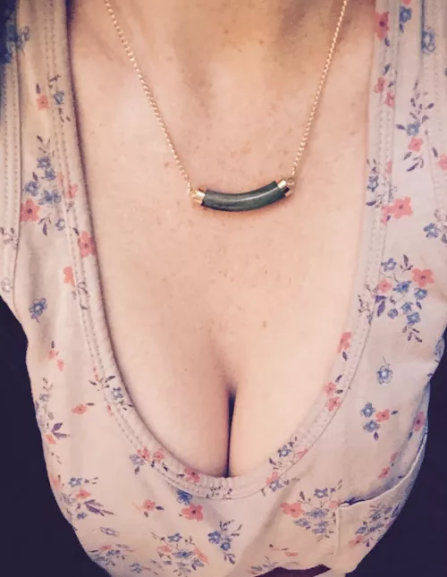 34F, bi, mom...I know I don't stack up as well as most posts here, but thought I'd share