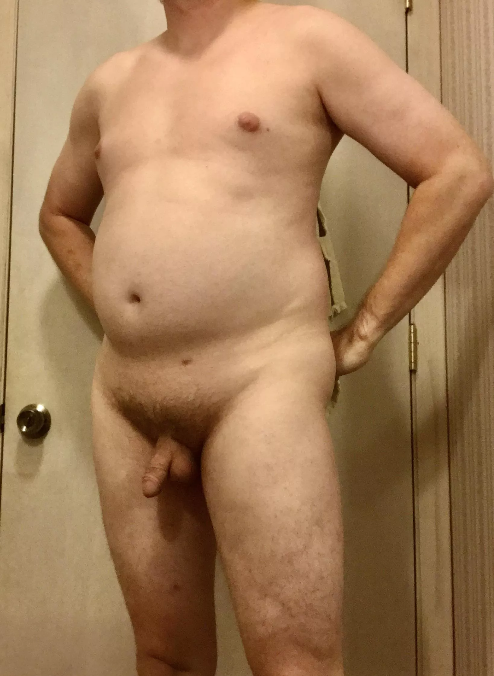 35 ,6’0, 210 lbs.