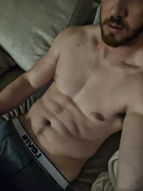 [35] Spend Monday morning in Daddy's lap?