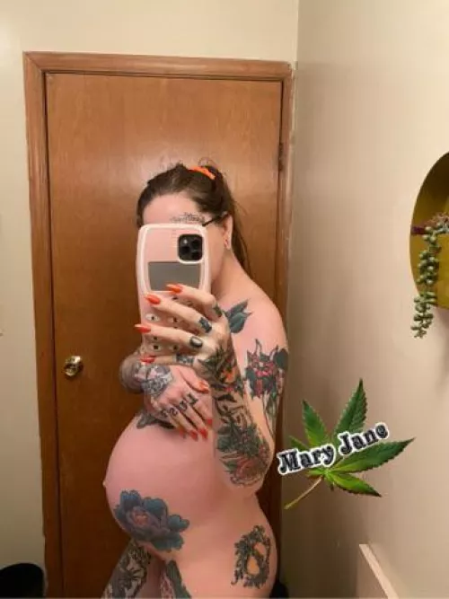 35 weeks! Only 15 more days left of being pregnant… 💕