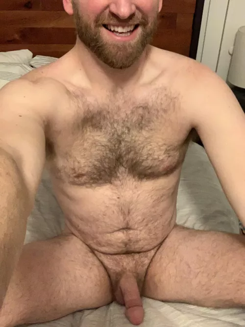 [37] Feeling like a manly man in this pic