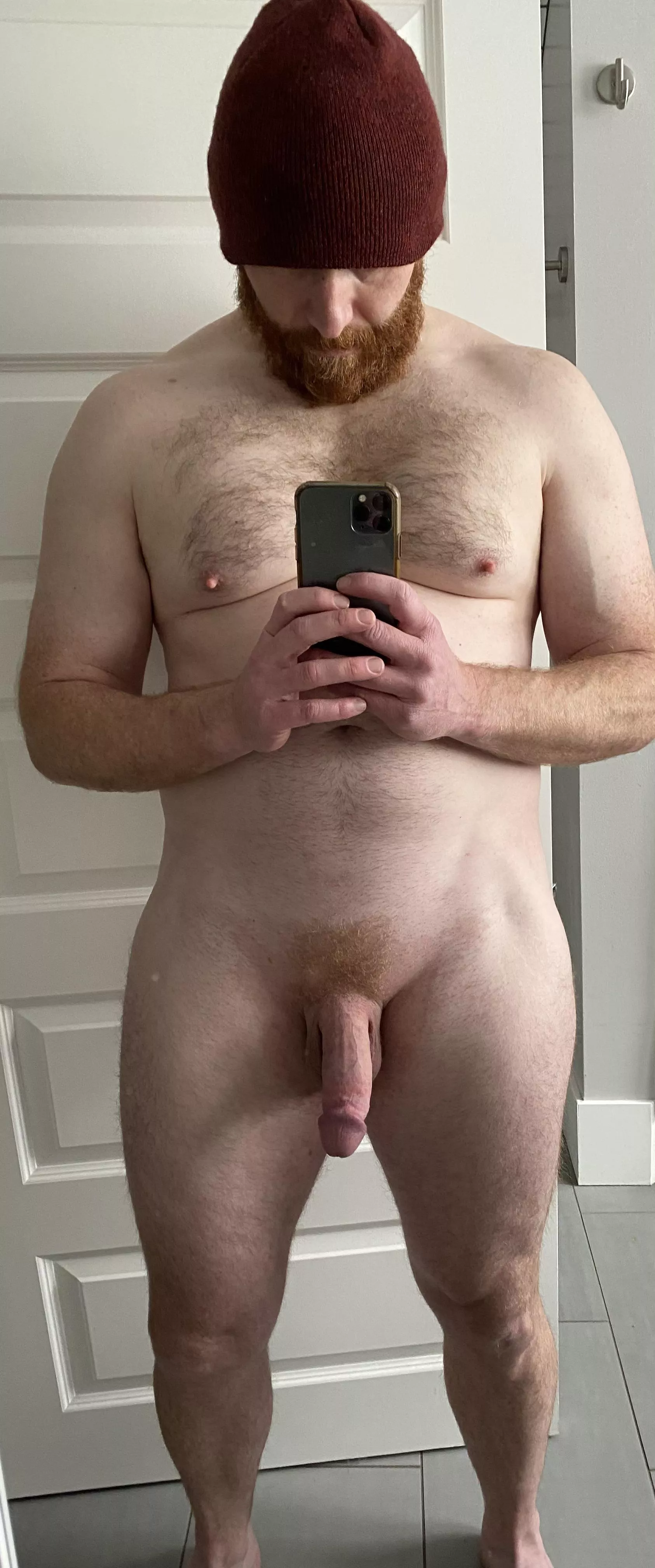 (37) These hips were made for thrusting