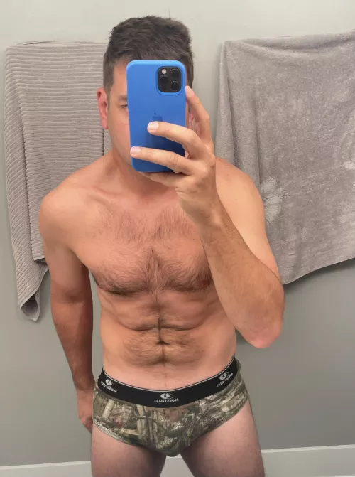 [38] married dad here. Spending the day on rural construction sites. These seemed like a good pair for that. What do y’all think? Leave a comment and let me know.