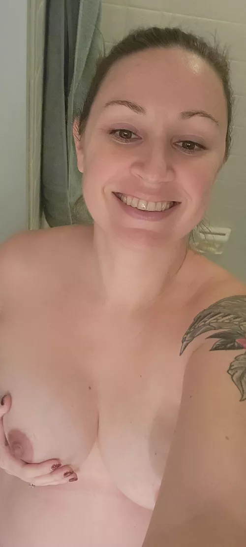 38&pregnant, would you let me put you in my mouth?