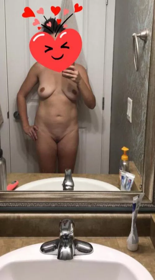 [39] 158 5'4 real mom of 3