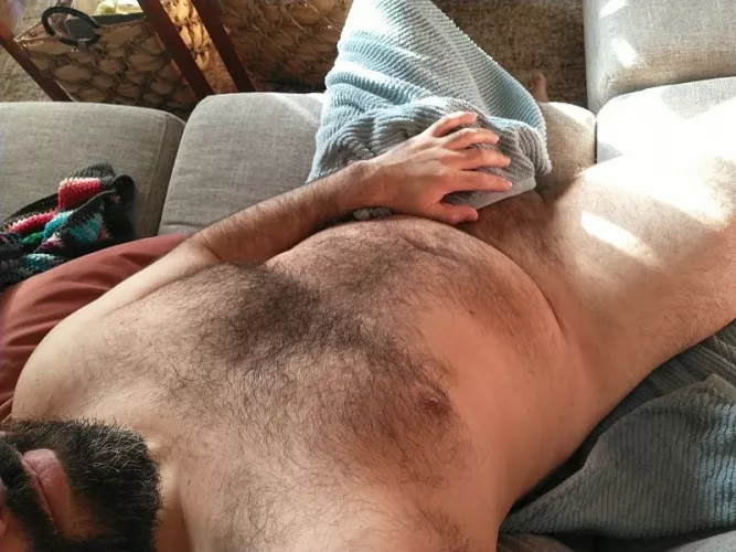 [39] Having a relaxing Sunday afternoon
