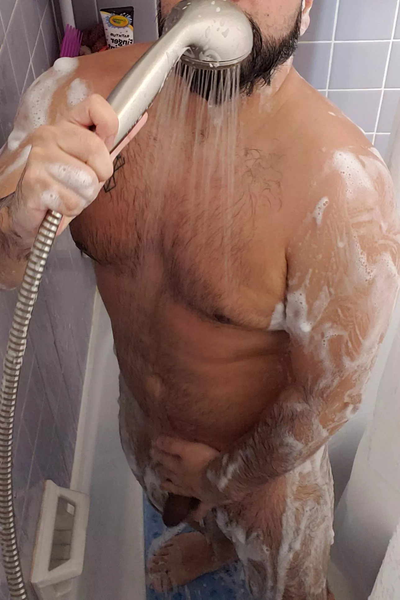 39 [M] morning shower 🚿