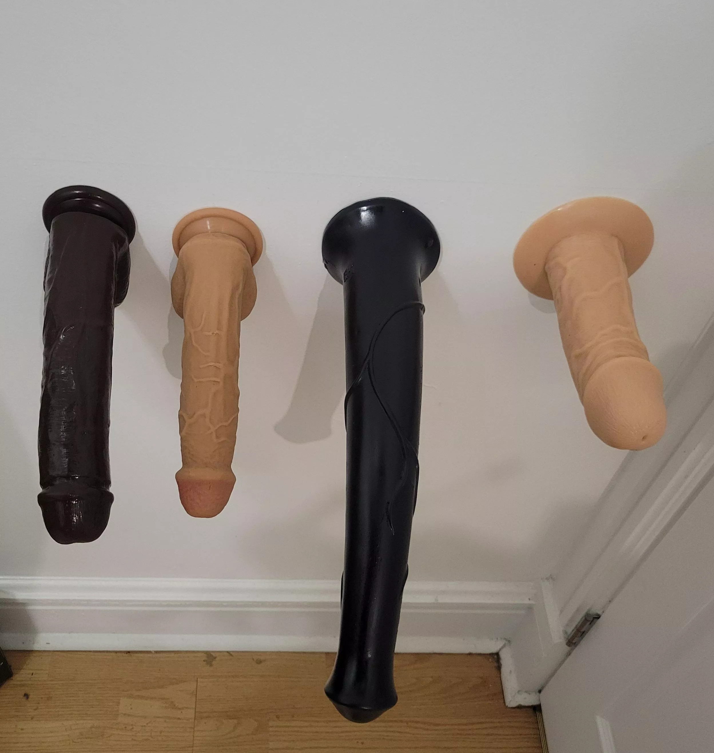 4 of my good friends after a long day of work they satisfy me. 😅