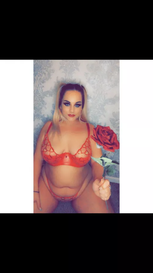 ♥️$4 VALENTINES SALE‼️NO PPV‼️💦 instant access to over 500+ photos and 90+ videos💦 naughty homemade content🥵💦 lots of nudity😉💦 love playing with my toys and stretching my tight bumhole🍑💦