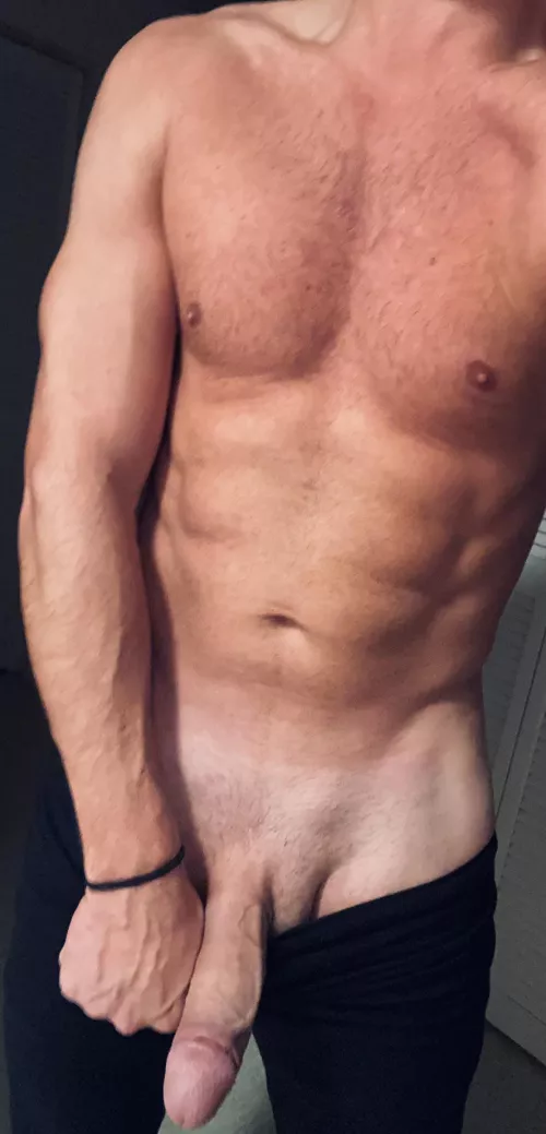 40 yrs old, abs by (m)egaformer