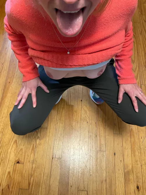 40ish and ready and willing ;)