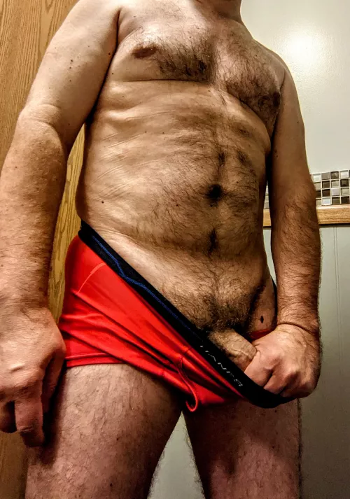 40ish_college_dude facial