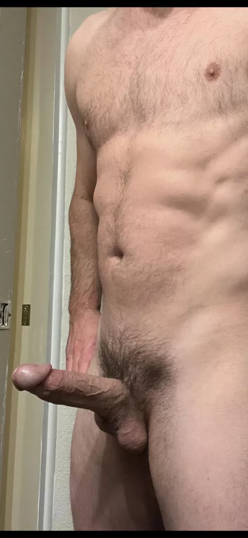 [41] In need of some Friday evening attention😜