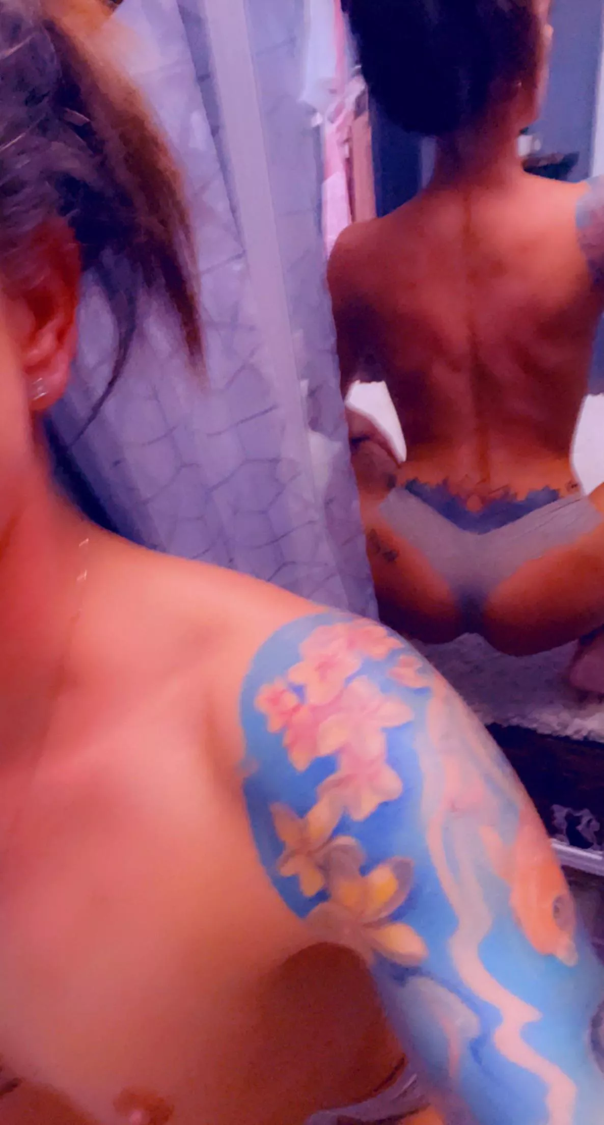 4’10 tiny and thick