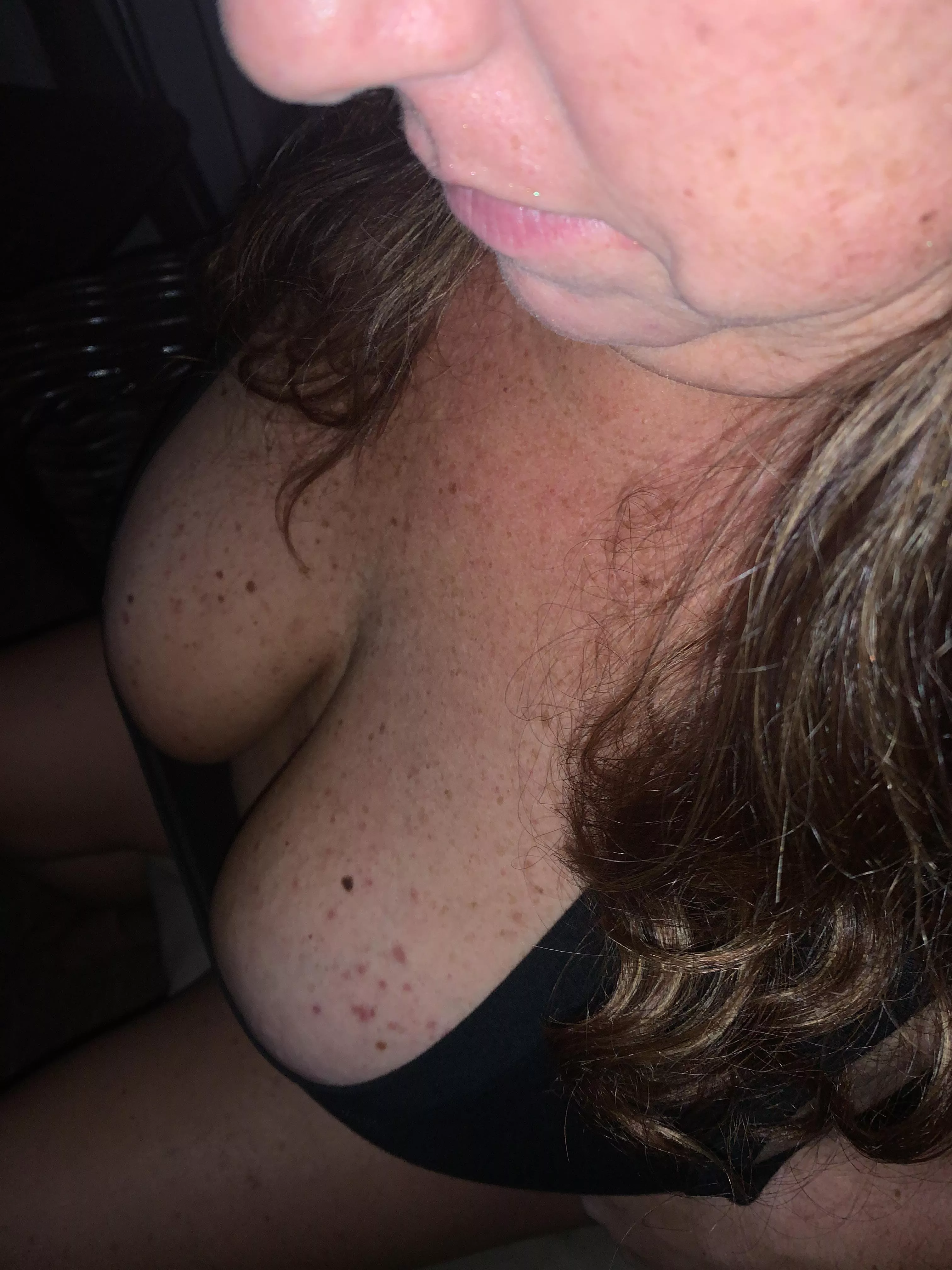 41(F). Was definitely feeling friskier by the time the night game was kicking offโฆ๐ฅณ๐๐ 41(F). Was definitely feeling friskier by the time the night game was kicking offโฆ๐ฅณ๐๐